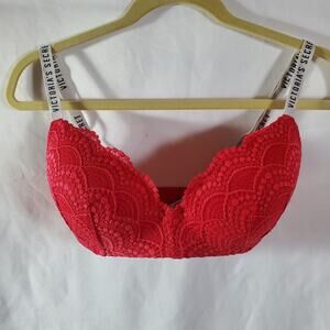 Victoria’s Secret Red Lace Wireless Bra 34DD Lightly Lined T-Shirt Style